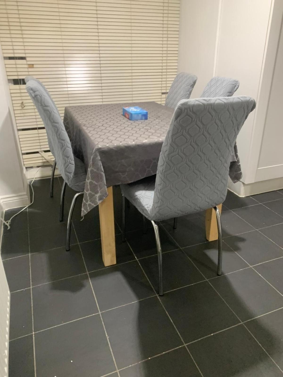 3 Bedroom Home Near Windsor Castle, Legoland, & Heathrow Slough Kültér fotó